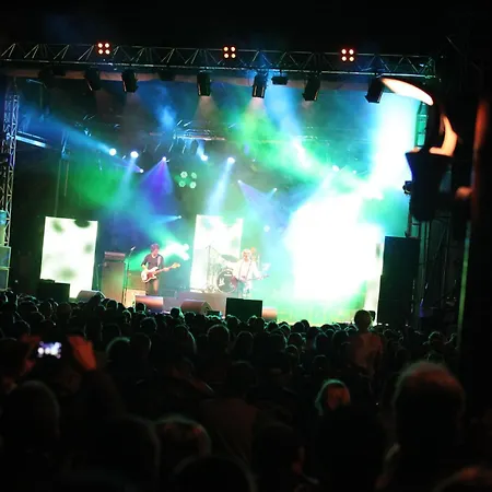 Camping Ds One Vacances, Prairies De La Grimaud