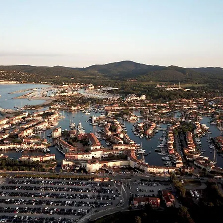 Ds One Vacances, Prairies De La 5* Grimaud