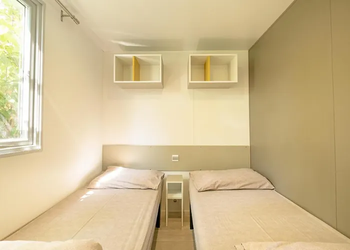 Ds One Vacances, Prairies De La Mer غريمو